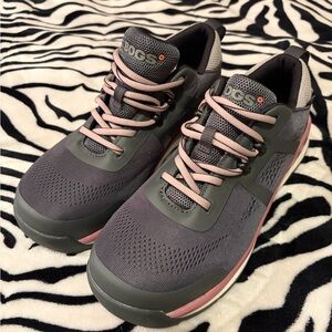 BOGS Women's Gray Athletic Sneakers with Pink Accents